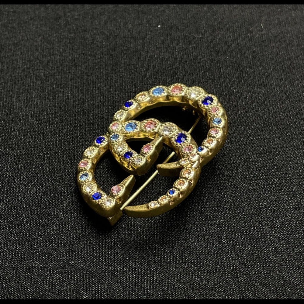 Gucci Gold Brooch with Pink and Blue Crystals - Picture 4 of 9